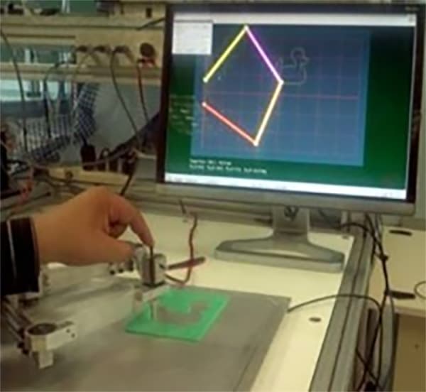 ADEFID - Construcción e implementación de un digitalizador paramétrico bidimensional con interfaz ADEFID